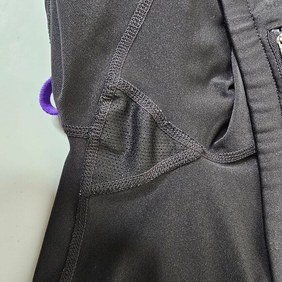Athleta S Black Presto Bermuda Short Athletic Active Bike Pockets Gym Yoga Cycle - Picture 10 of 10